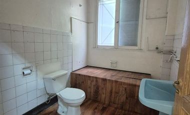Casa en Arriendo en Casona con giro comercial a pasos del centro de Viña