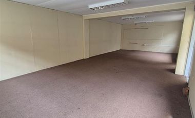 Casa en Arriendo en Casona con giro comercial a pasos del centro de Viña