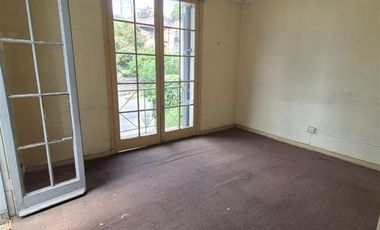 Casa en Arriendo en Casona con giro comercial a pasos del centro de Viña