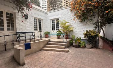 Terrenos Residenciales Venta AV. Lizardo Alzamora Oeste, El Rosario  - SAN ISIDRO