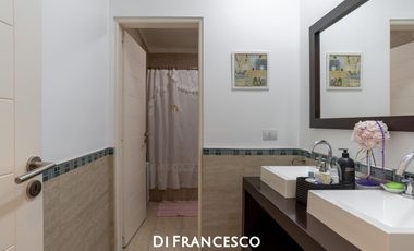 Casa de 4 ambientes   dependencia en venta en Pinamar - LA HERRADURA