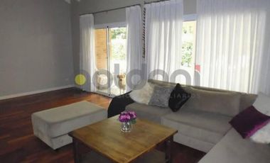 Casa en Venta en Ranelagh Golf Club Berazategui