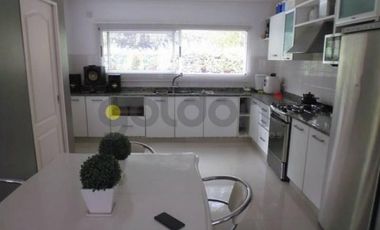 Casa en Venta en Ranelagh Golf Club Berazategui