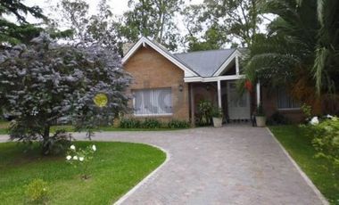 Casa en Venta en Ranelagh Golf Club Berazategui