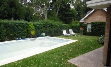 Casa en Venta en Ranelagh Golf Club Berazategui