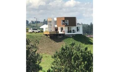 Vendo casa campestre en marinilla Antioquía vereda el chagualo