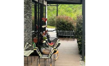 Vendo casa de gran valor en envigado LOMA del escobero