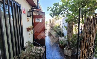 Casa en Venta en Teresa Vial / Balakireff