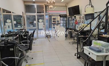 Local Comercial en Venta en EMBAJADOR DOUSSINAGUE/LO BELTRAN