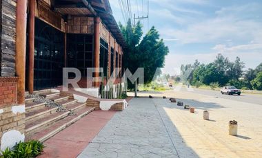 TERRENO COMERCIAL EN VENTA - (3)