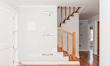 Exclusiva propiedad en excelente condominio