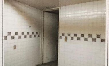 SE VENDE EDIFICIO EN EL CENTRO DE TOLUCA CON DEPARTAMENTOS Y LOCALES