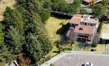 Terreno de 803m2 en venta en Valle de Zamarrero con vistas al lago del Parque Sierra Morelos