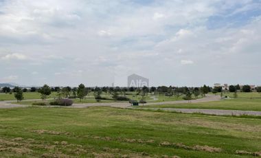 Terreno habitacional en venta en San Miguel Totocuitlapilco, Metepec, México