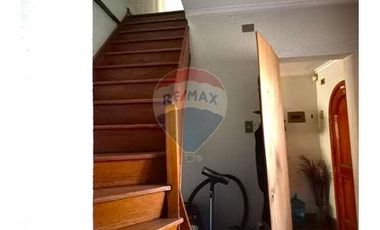 Excelente Casa con amplio terreno Plaza Ñuñoa