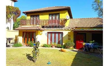 Excelente Casa con amplio terreno Plaza Ñuñoa