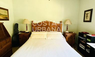 Hermosa casa con gran terreno en Limache