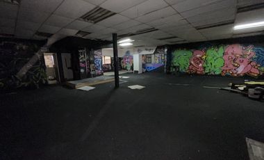 SE VENDE EDIFICIO EN CALLE URRIOLA (CÓD. 432)