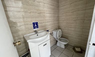 OFICINA EN VENTA, EDIFICIO COCHRANE (CÓD. 430)