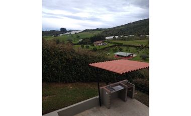FINCA EN GUARNE VEREDA MEJIA GUAPANTE
