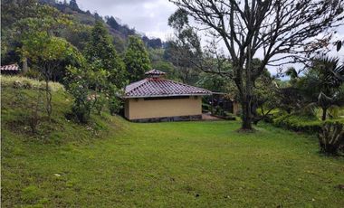 Lote  en Copacabana Parcelación Altos de Villa roca