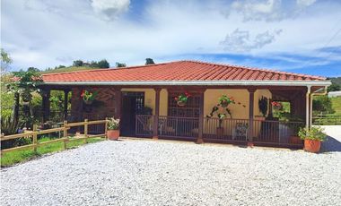 Finca en venta Marinilla 43.000 m2 hermosa panorámica RG