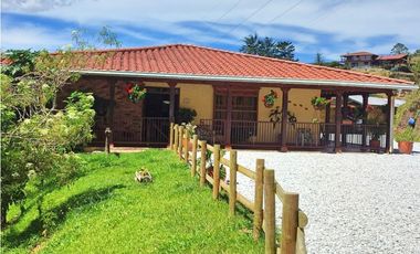 Finca en venta Marinilla 43.000 m2 hermosa panorámica RG