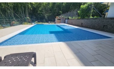 VENDO HERMOSA CASA EN LA VEGA