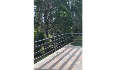 vendo casa finca Guarne unidad cerrada. CH
