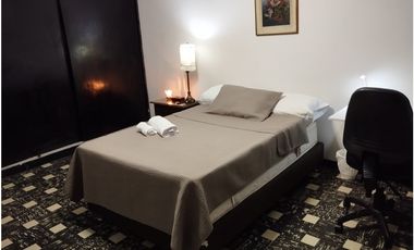 Habitación 401 dos personas, por dias, Cali Barrio San Fernando