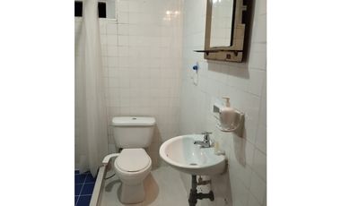 Habitación 401 dos personas, por dias, Cali Barrio San Fernando