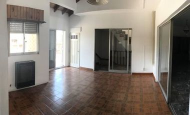 Venta casa en Zarate