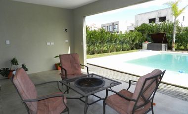 ALQUILER TEMPORAL, CASA, PUERTOS, BARRIO ACACIAS, LOTE AL 200, 5 AMBIENTES
