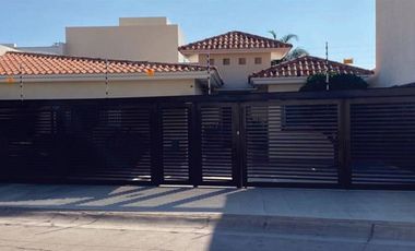 Casa en venta  en Gran Jardín
