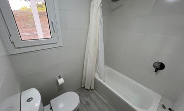 CASA EN  VENTA 4 Dormitorios COSTA ESMERALDA MARÍTIMO III