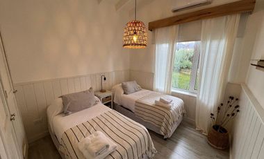 CASA EN  VENTA 4 Dormitorios COSTA ESMERALDA MARÍTIMO III