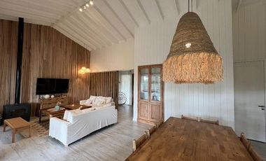 CASA EN  VENTA 4 Dormitorios COSTA ESMERALDA MARÍTIMO III