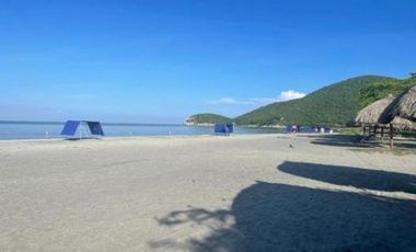 Casa en conjunto cerrado con salida al mar Santa Marta - 005