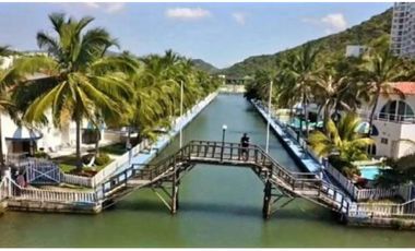 Casa en conjunto cerrado con salida al mar Santa Marta - 005