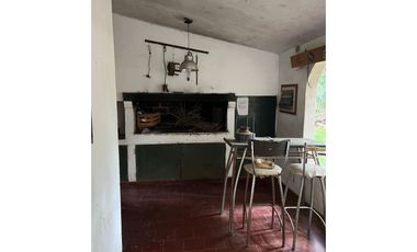 ROLDÁN- CASA ESTILO ESPAÑOL COLONIAL  - 2400 m2 LOTE FORESTADO