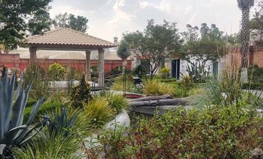 RESIDENCIA EN LOMAS DE COMANJILLA