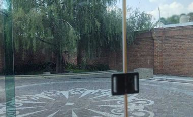 RESIDENCIA EN LOMAS DE COMANJILLA