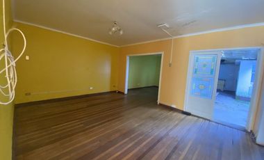 Arriendo Casa Comercial a Pasos Mall De Viña Del Mar, ideal oficinas, bodegas 46 UF.-