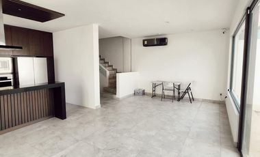 Casa en renta Alina Residencial Santiago