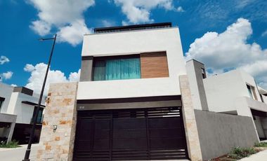 Casa en renta Alina Residencial Santiago