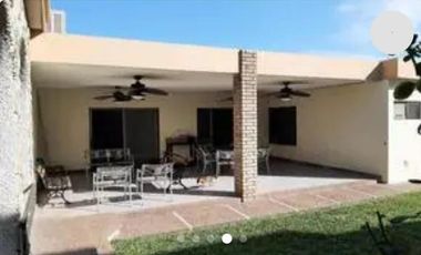Casa Venta en Lomas del Valle una sola planta
