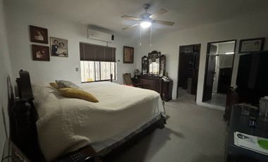 Casa Venta en Lomas del Valle una sola planta