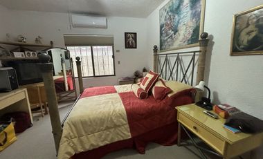 Casa Venta en Lomas del Valle una sola planta