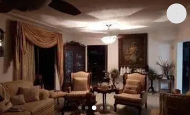 Casa Venta en Lomas del Valle una sola planta