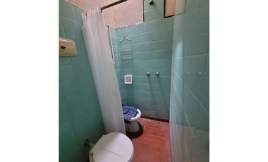 Venta casa de tres ambientes a reciclar!!!